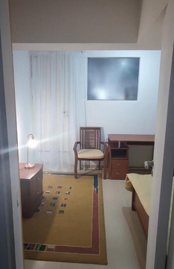 Private Bedroom Paphos Central Buitenkant foto